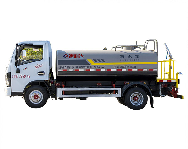 北京小多利卡5方灑水車